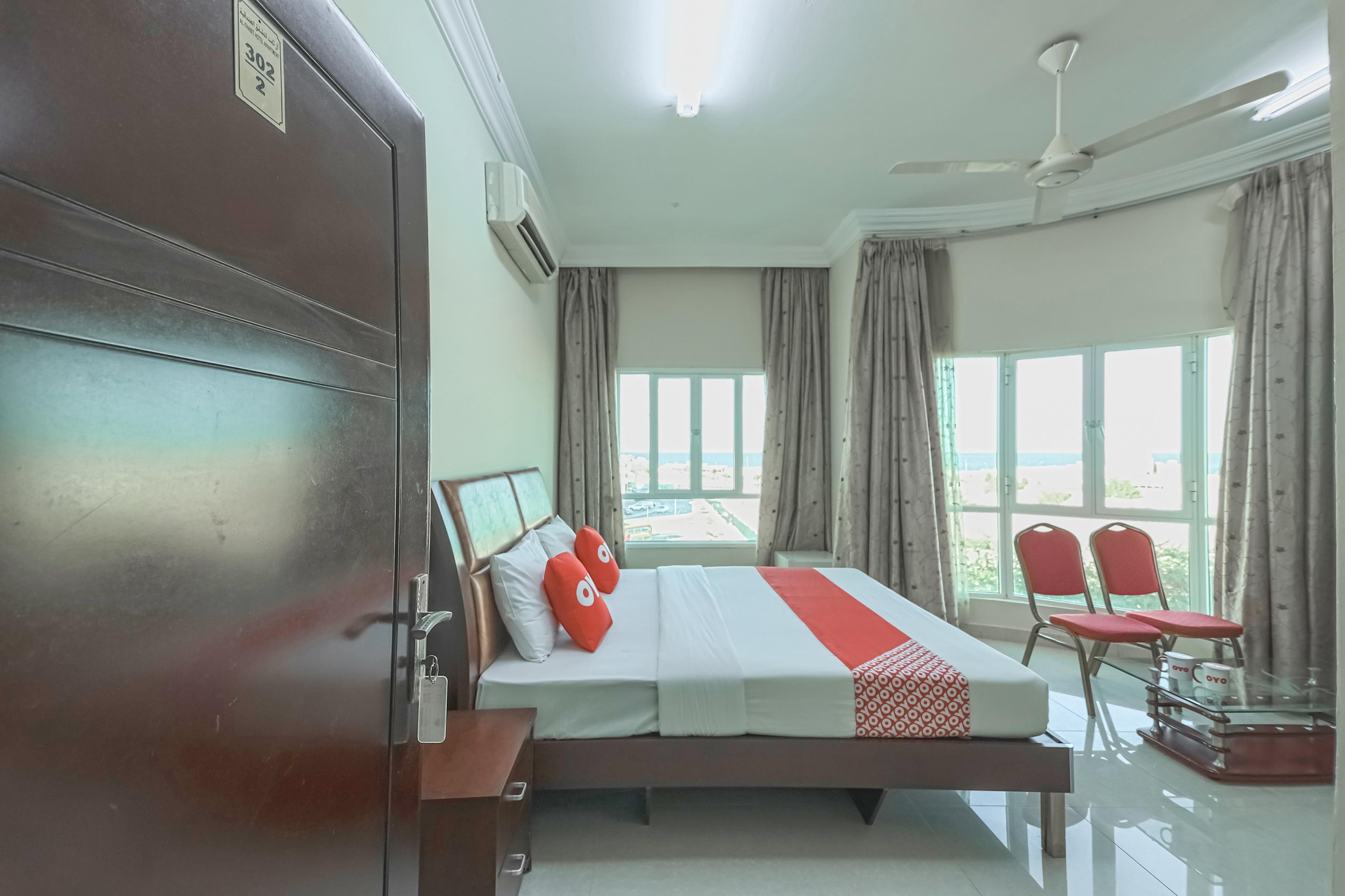 Super Oyo 111 Al Thabit Hotel Sur Exterior photo