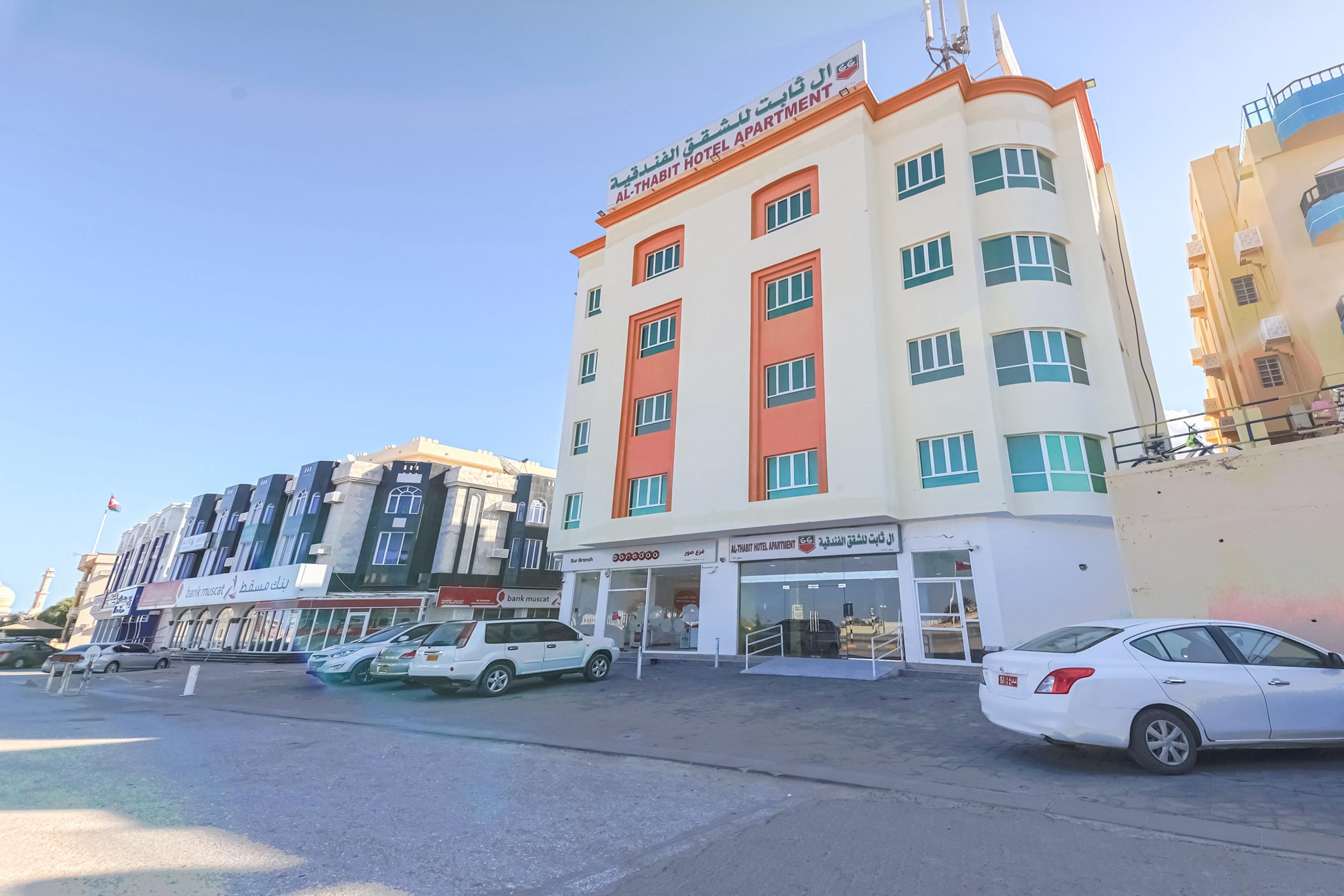 Super Oyo 111 Al Thabit Hotel Sur Exterior photo